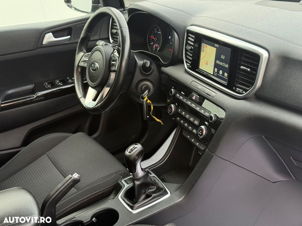 Kia Sportage 1.6 DSL 6MT 4x2 Business Line - 11