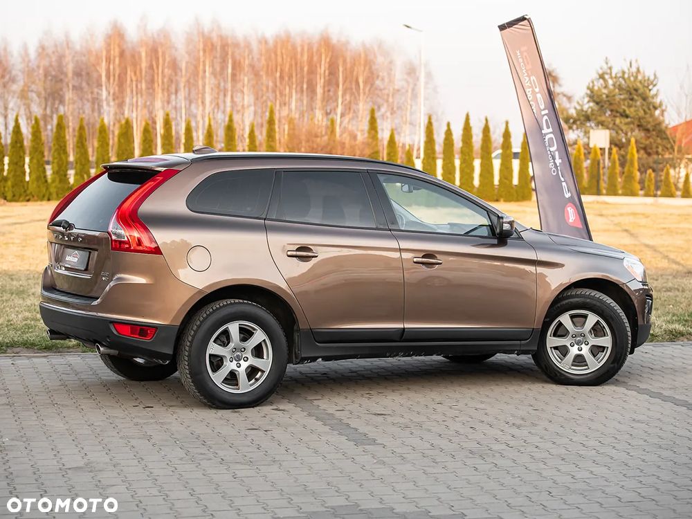 Volvo XC 60 D5 AWD Kinetic - 13