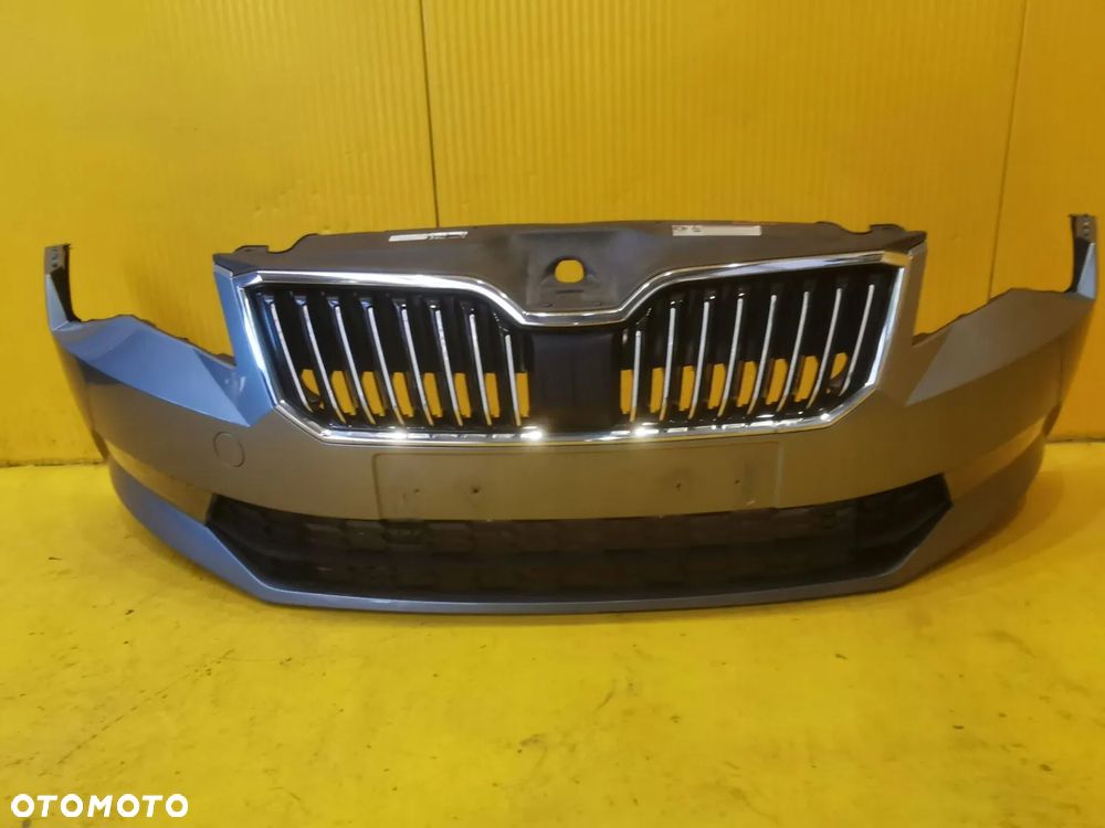 Skoda Superb III 3V ZDERZAK PRZÓD PRZEDNI POD RADAR *