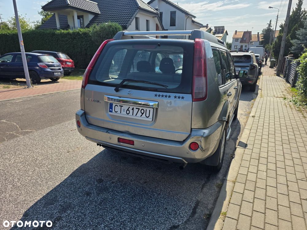 Nissan X-Trail 2.0 Comfort - 2