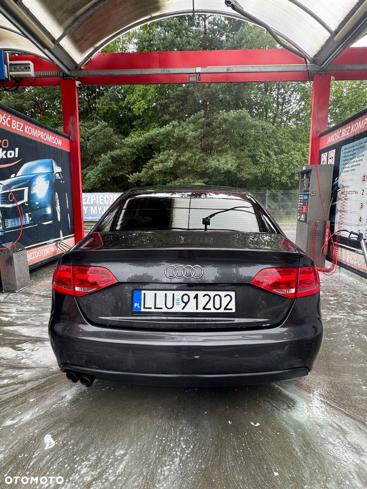 Audi A4 Limousine 2.0 TDI - 3