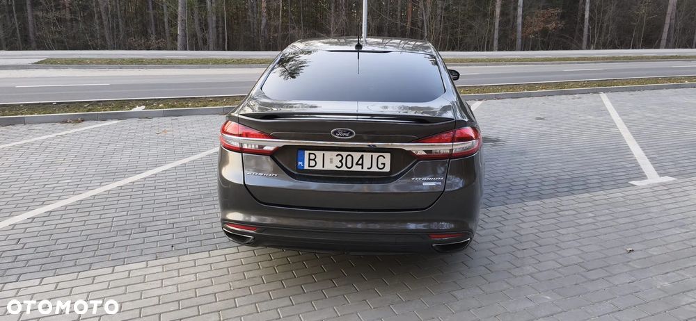 Ford Fusion - 6