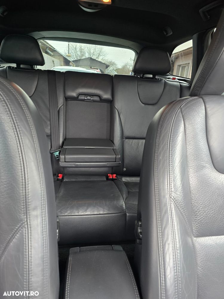 Volvo XC 60 D3 Start-Stop Momentum - 5