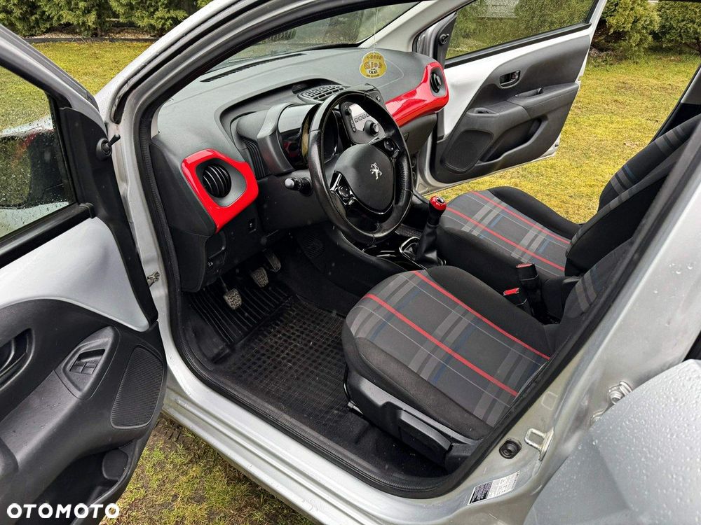 Peugeot 108 PureTech 82 Top Style - 20