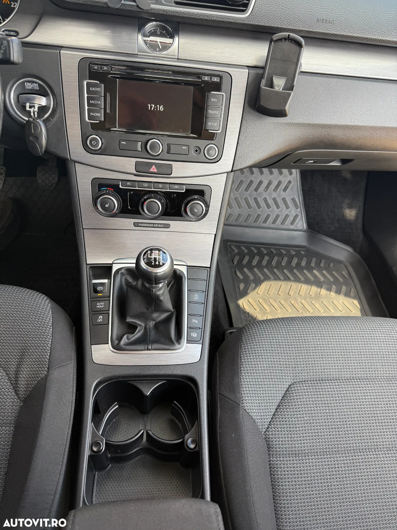 Volkswagen Passat Variant 2.0 TDI BlueMotion Technology Highline - 9