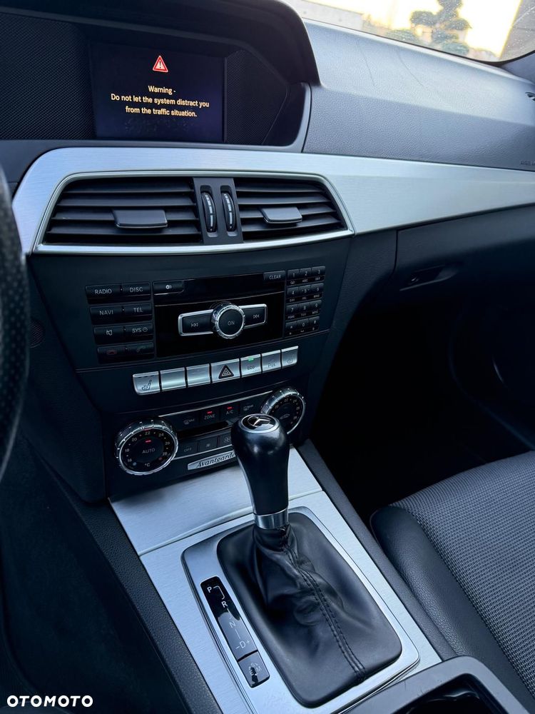 Mercedes-Benz Klasa C 200 (BlueEFFICIENCY) 7G-TRONIC Avantgarde - 14