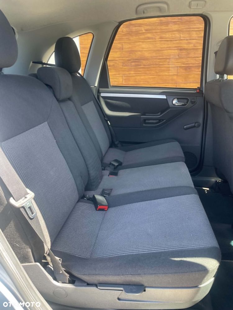 Opel Meriva 1.6 Cosmo MTA - 27