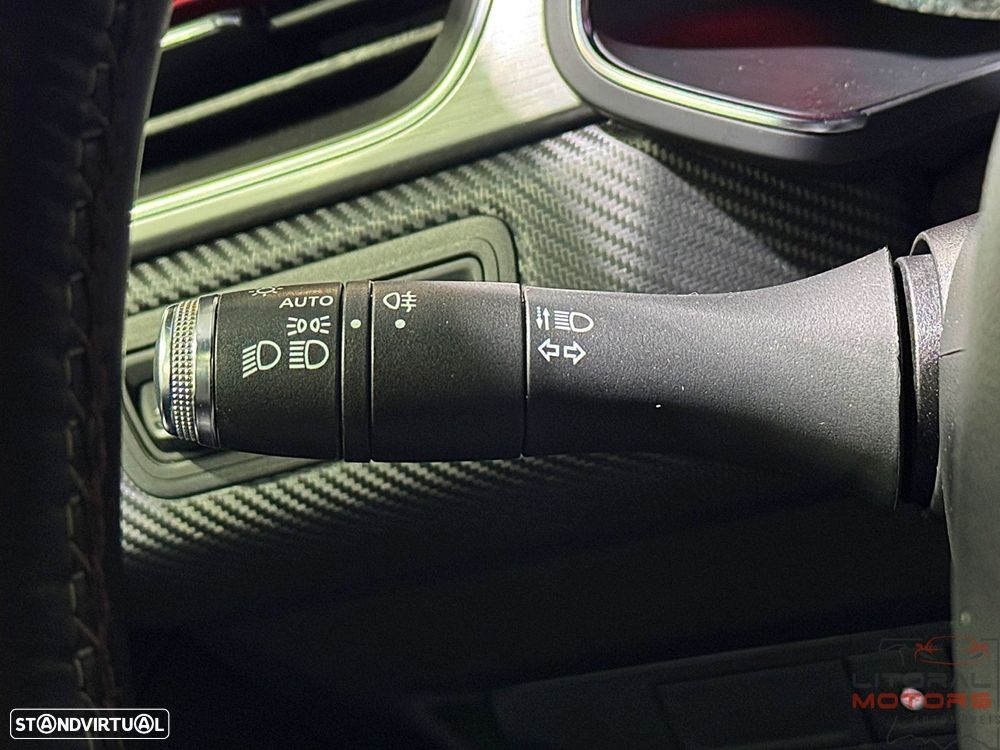 Renault Captur 1.6 E-Tech Plug-In RS Line - 22