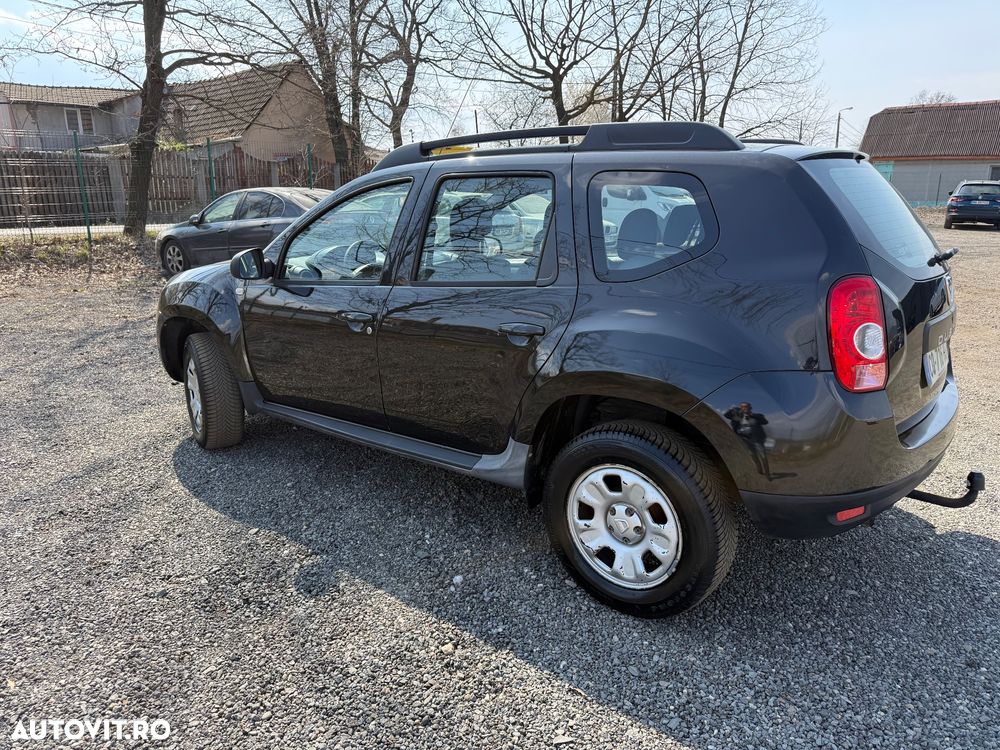 Dacia Duster dCi 90 FAP 4x2 Ambiance - 3