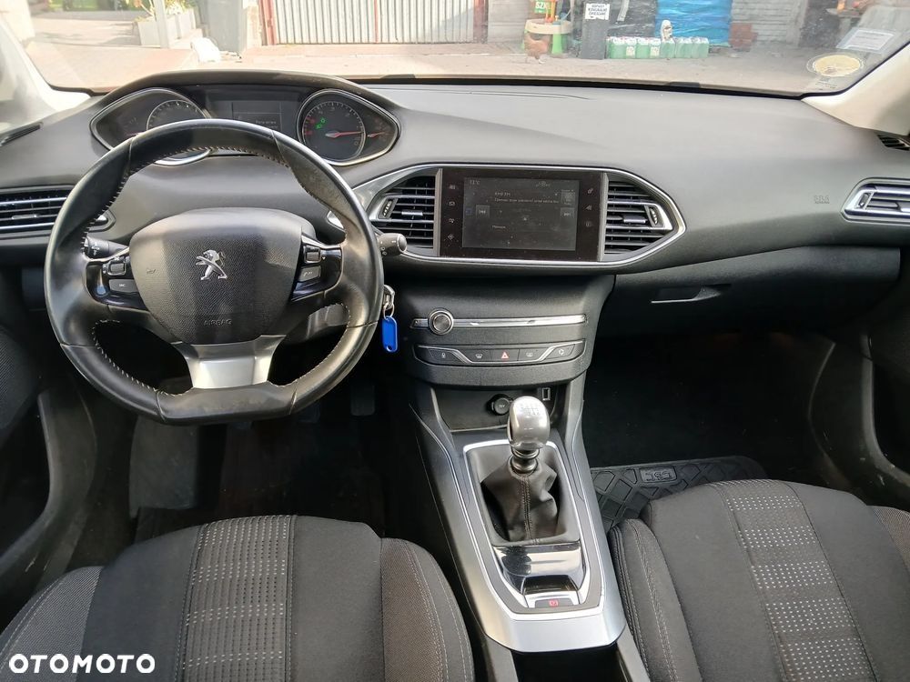 Peugeot 308 BlueHDi 150 Stop & Start Allure - 14