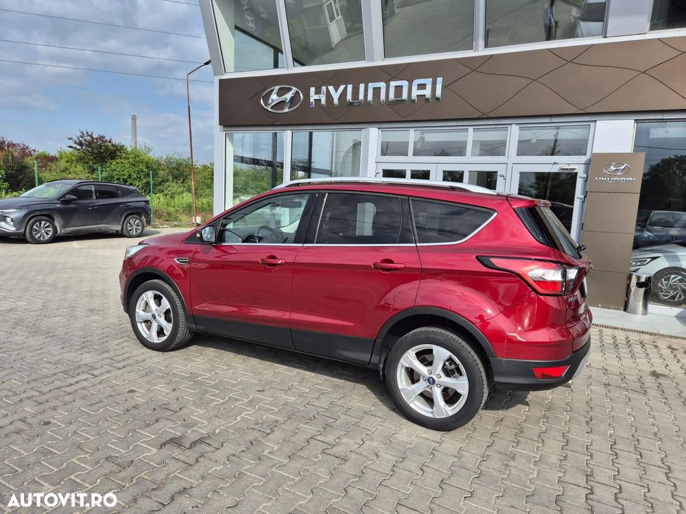Ford Kuga 2.0 TDCi 4WD Trend - 3