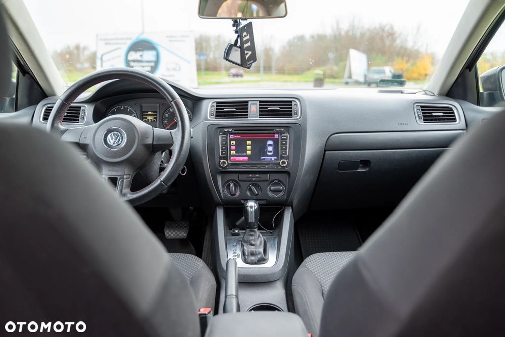 Volkswagen Jetta 2.0 Base - 10