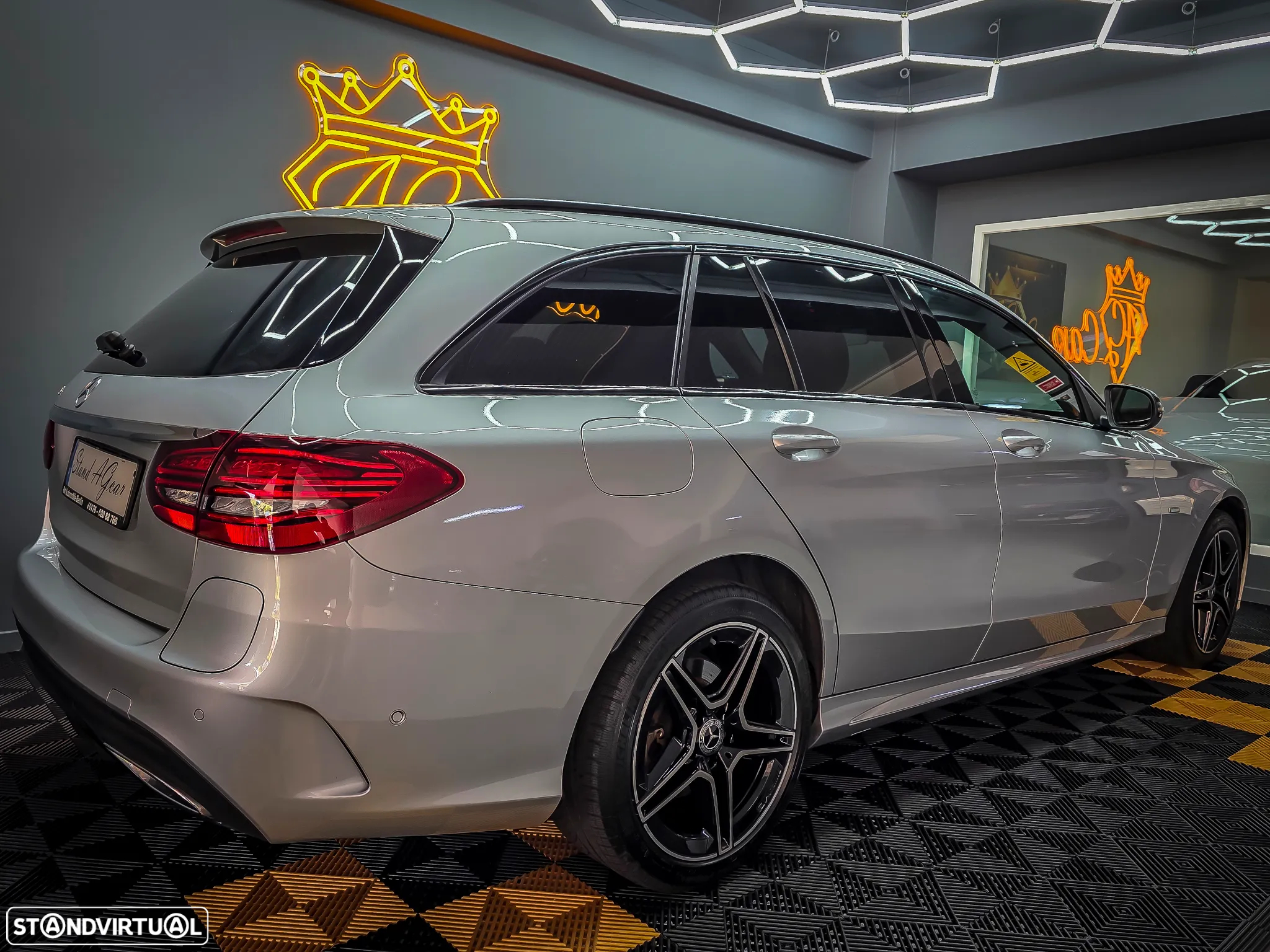 Mercedes-Benz C 300 de AMG Line - 17
