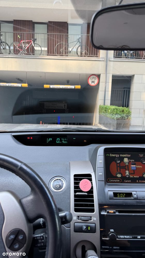 Toyota Prius 1.5 VVT-i Prestige - 7