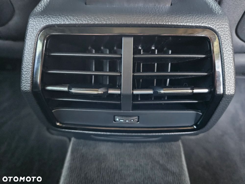 Audi Q3 35 TDI Quattro Advanced - 34
