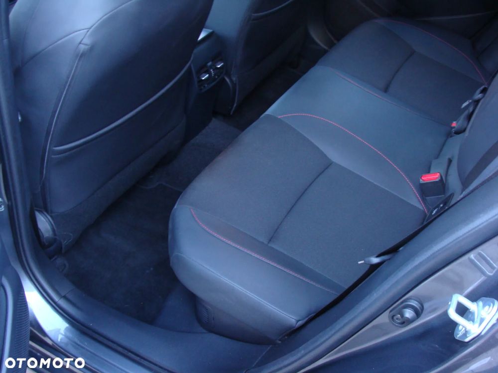 Toyota Corolla 2.0 GR Sport - 26