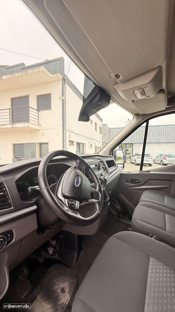 Ford Transit - 11
