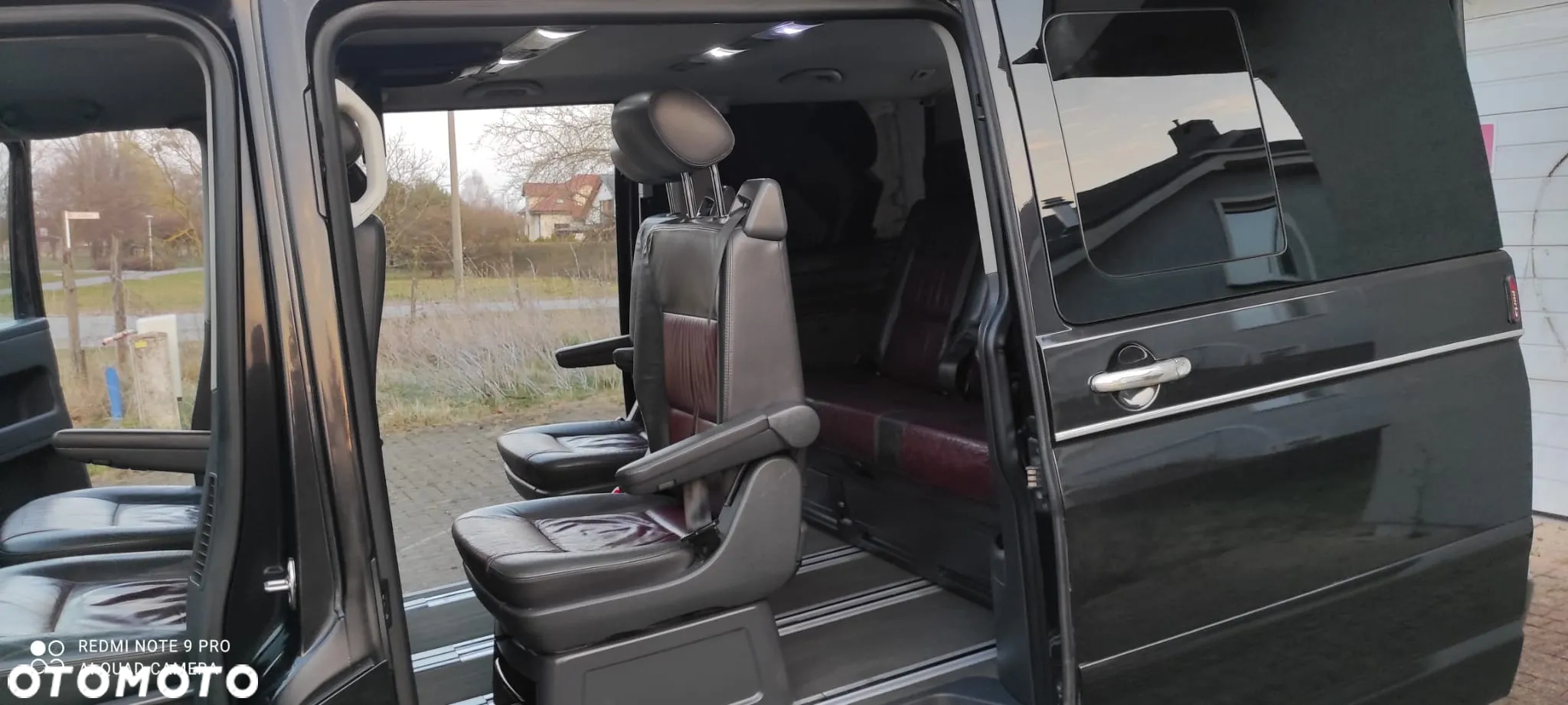 Volkswagen Multivan - 35