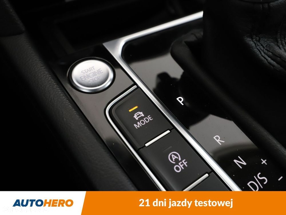 Volkswagen Passat Alltrack - 26