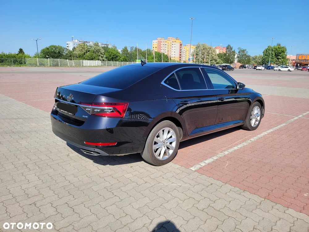 Skoda Superb 2.0 TSI 4x4 Style DSG - 8