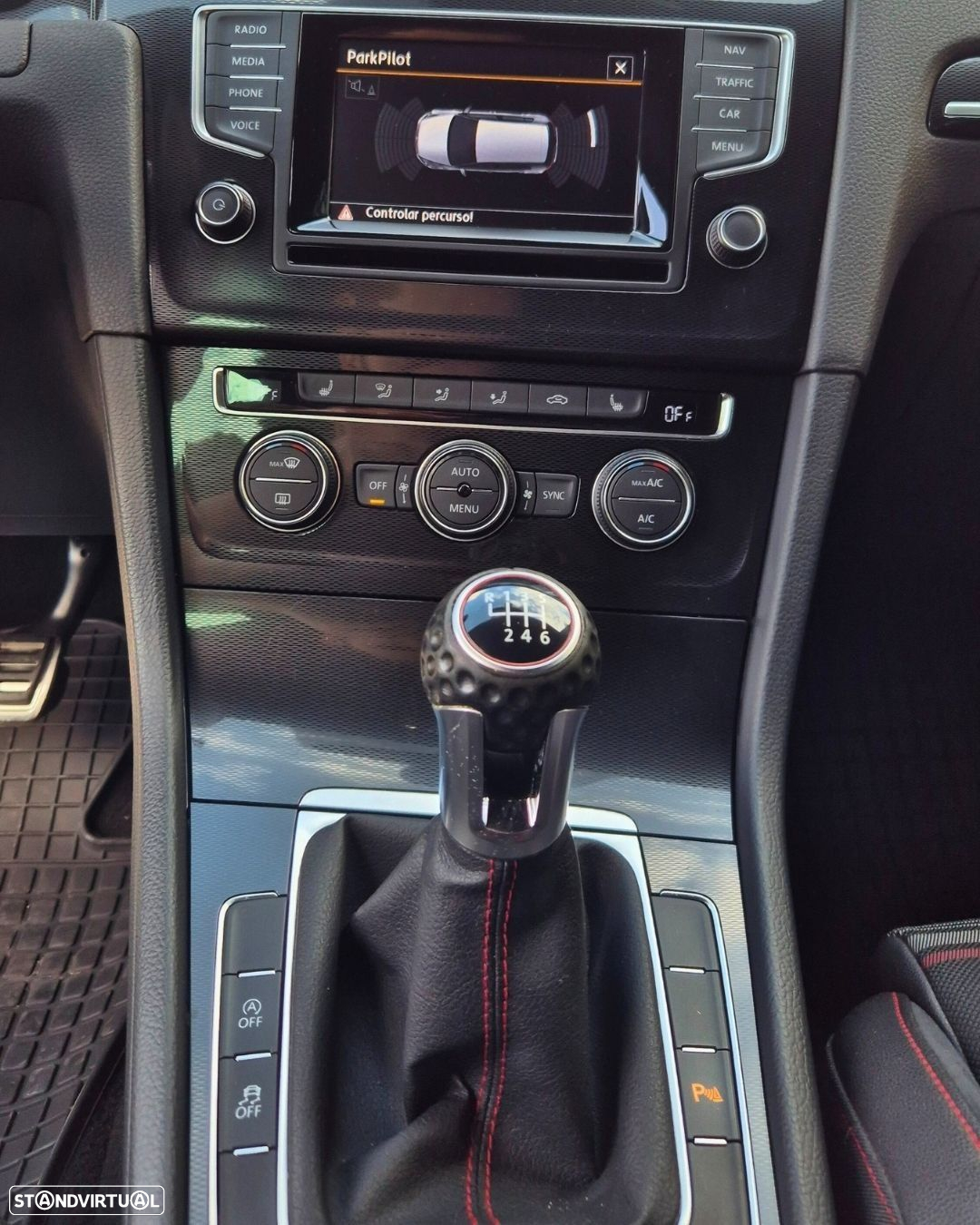 VW Golf 2.0 TSi GTi - 41