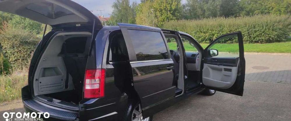 Chrysler Grand Voyager - 29