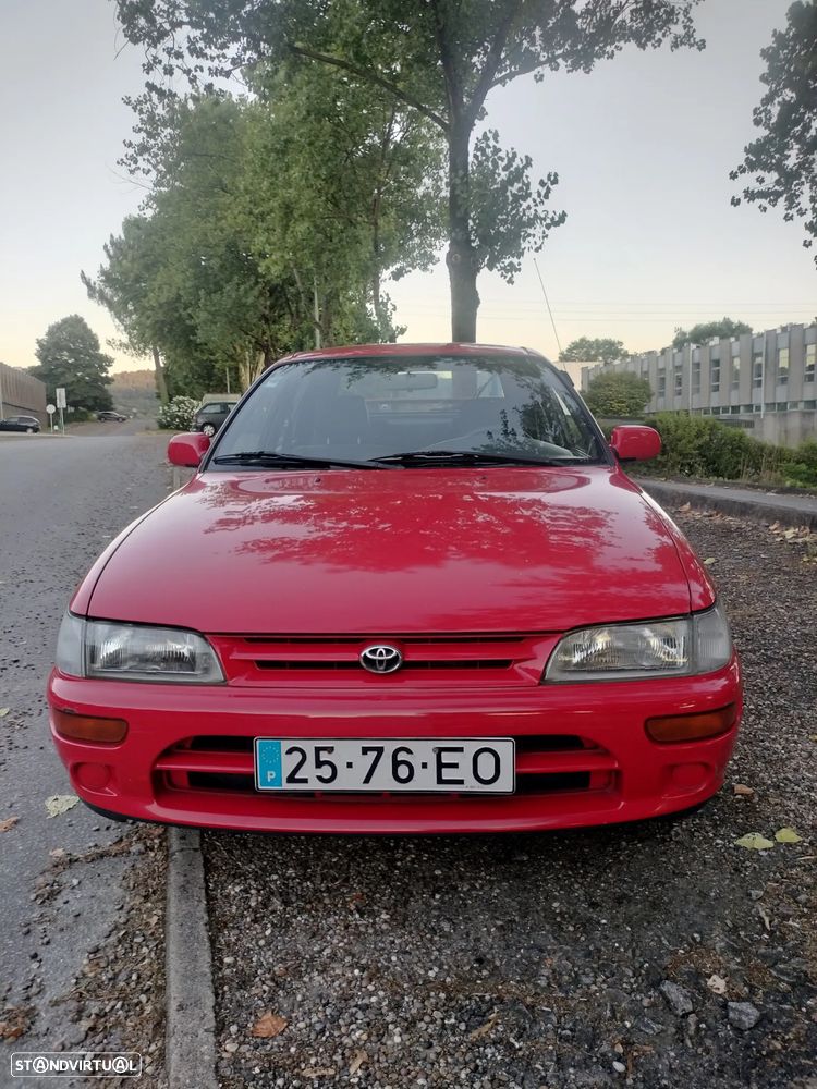Toyota Corolla - 1