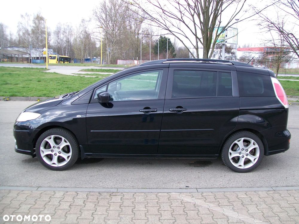 Mazda 5 2.0 Exclusive + - 9