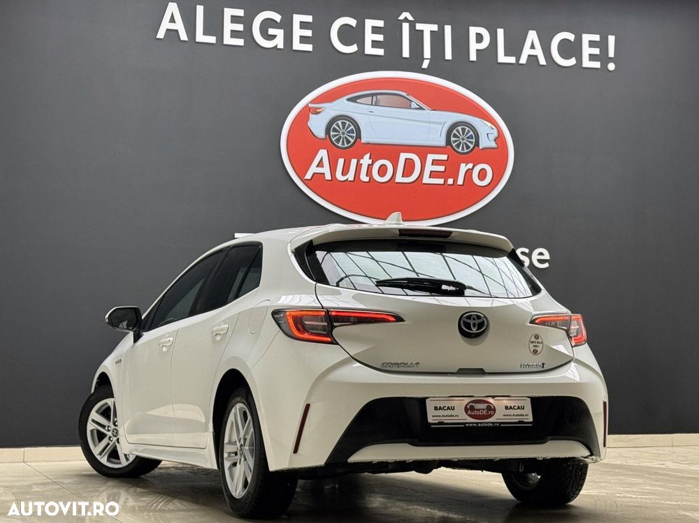 Toyota Corolla 1.8 HSD Dynamic - 3