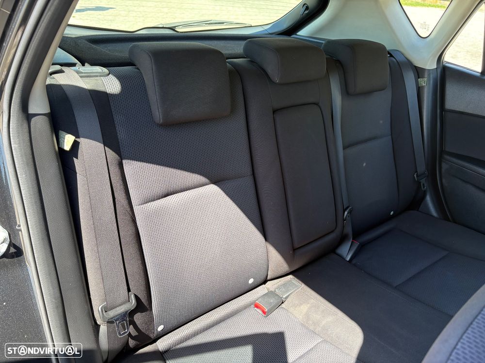 Mazda 3 Hatchback MZ-CD 1.6 Exclusive - 11