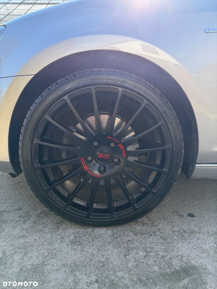 Volkswagen Golf - 9