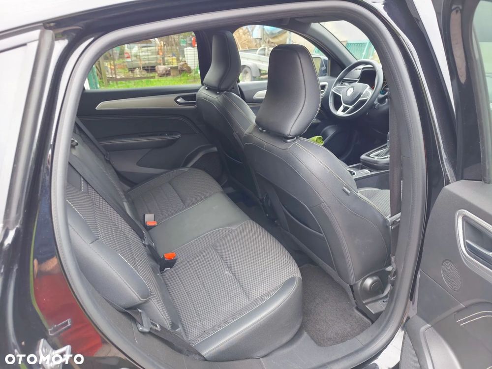 Renault Arkana E-TECH 145 INTENS - 13