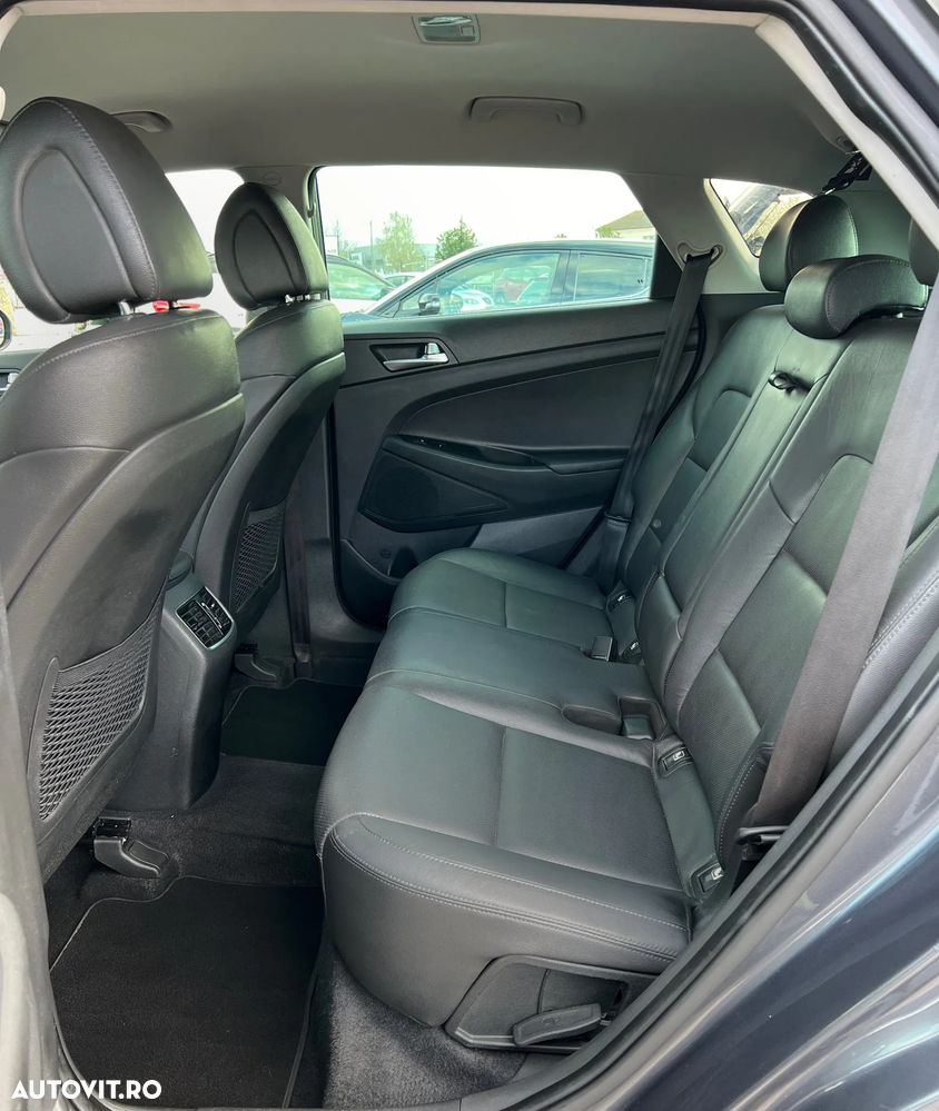 Hyundai Tucson blue 1.7 CRDi 2WD Style - 8