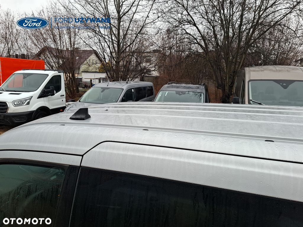 Ford Transit Connect - 15
