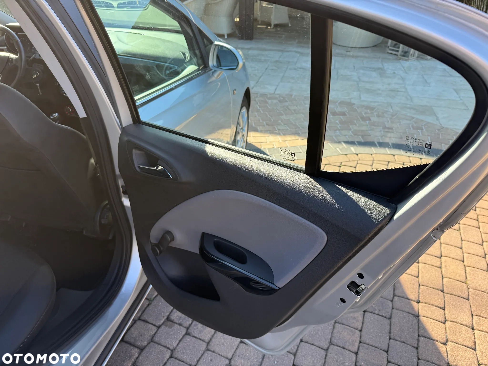 Opel Corsa 1.4 Innovation - 29