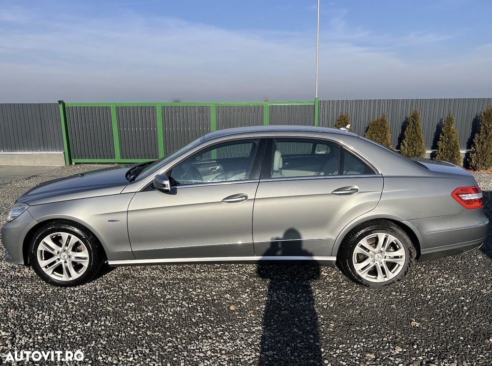 Mercedes-Benz E 200 CDI DPF BlueEFFICIENCY 7G-TRONIC Avantgarde - 3