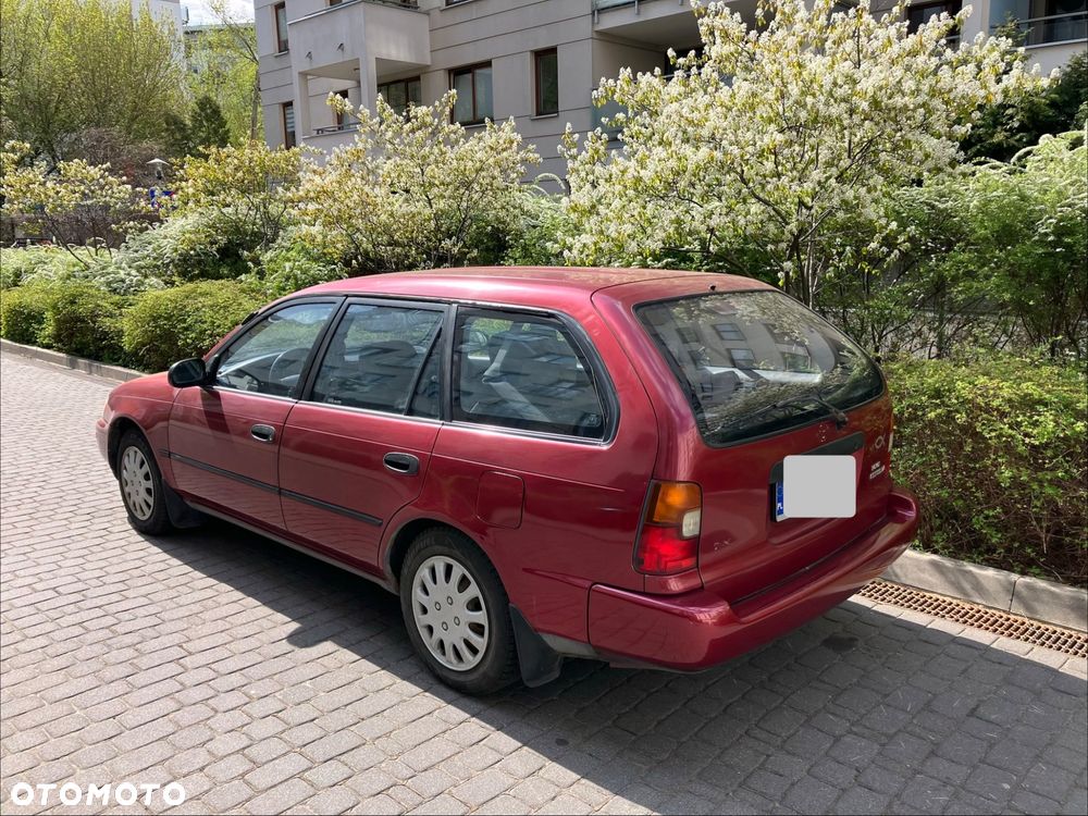 Toyota Corolla - 6