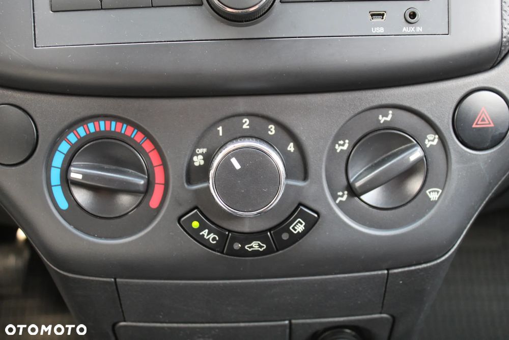 Chevrolet Aveo 1.2 16V Base+ / Classic+ - 16