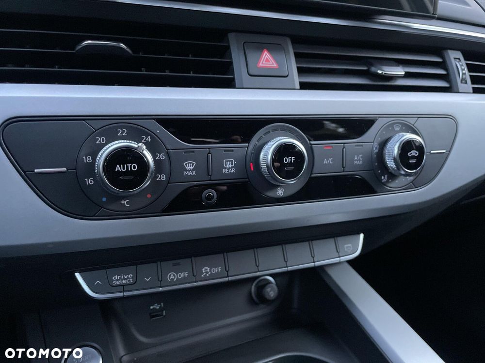 Audi A4 Limousine - 25