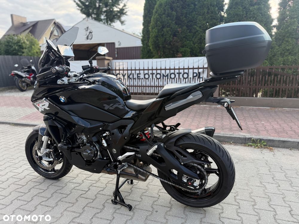 BMW XR - 22