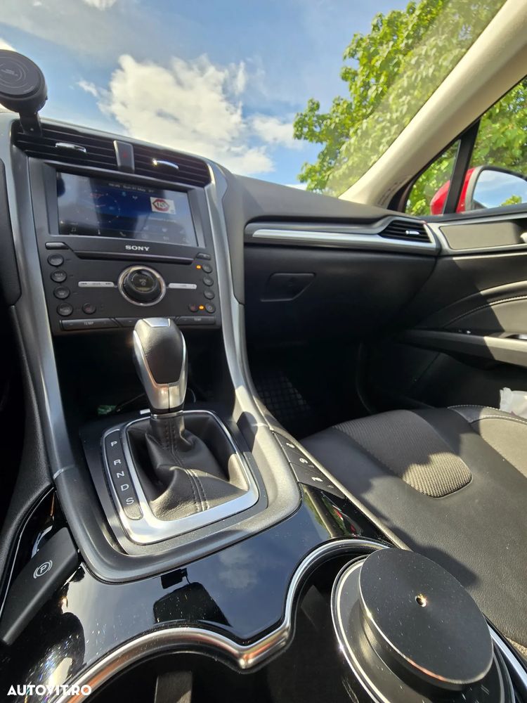 Ford Mondeo 2.0 TDCI PowerShift Titanium - 20