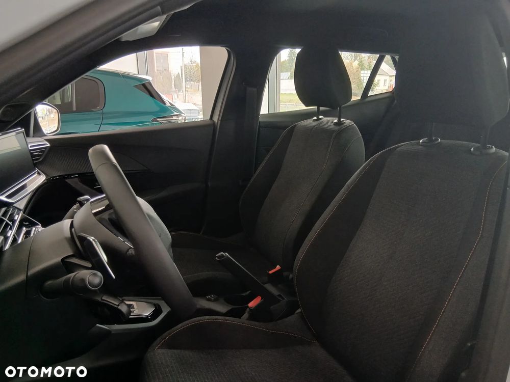 Peugeot 2008 PureTech mHEV Style e-DCS6 - 5