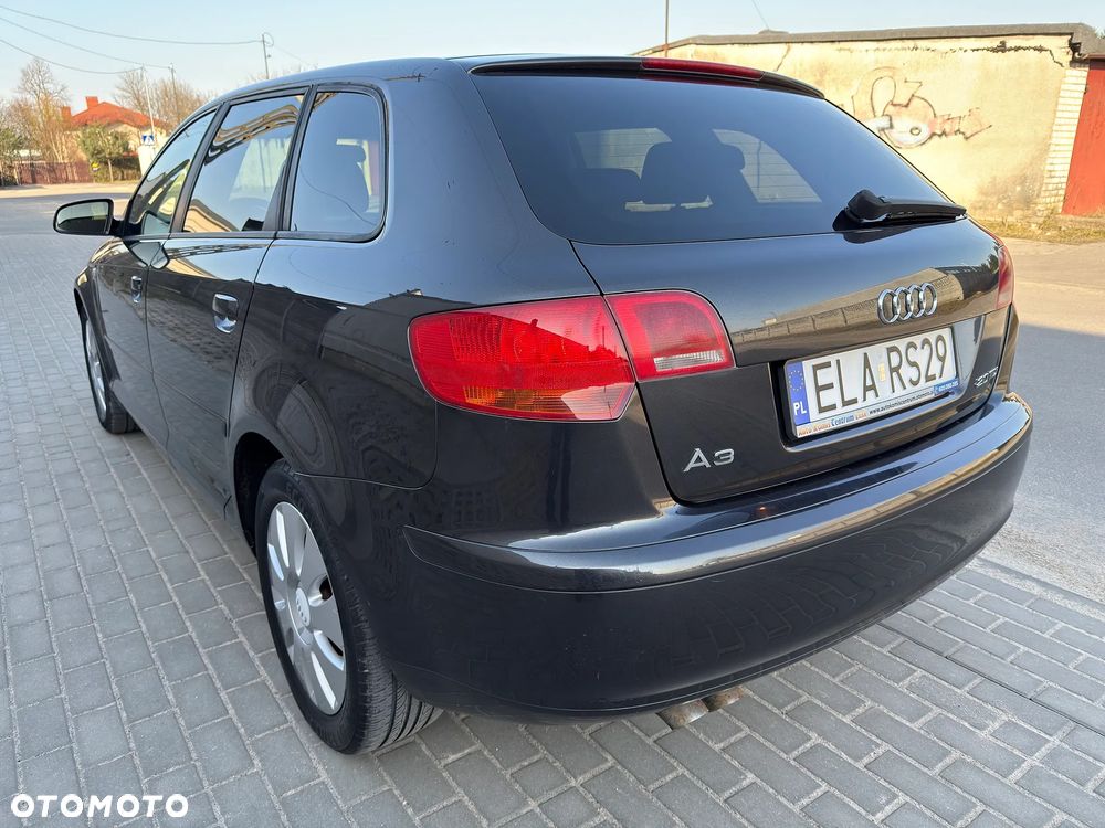Audi A3 Sportback 2.0 TDI Attraction - 5