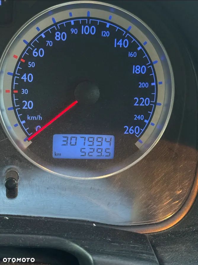 Volkswagen Golf 1.6 Comfortline - 10