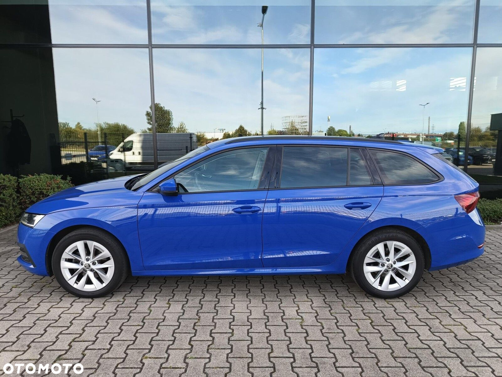 Skoda Octavia 2.0 TDI Ambition DSG - 10