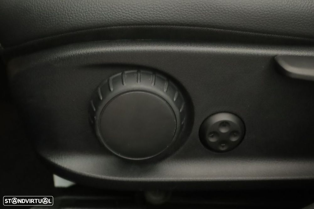 Mercedes-Benz A 200 Standard - 22