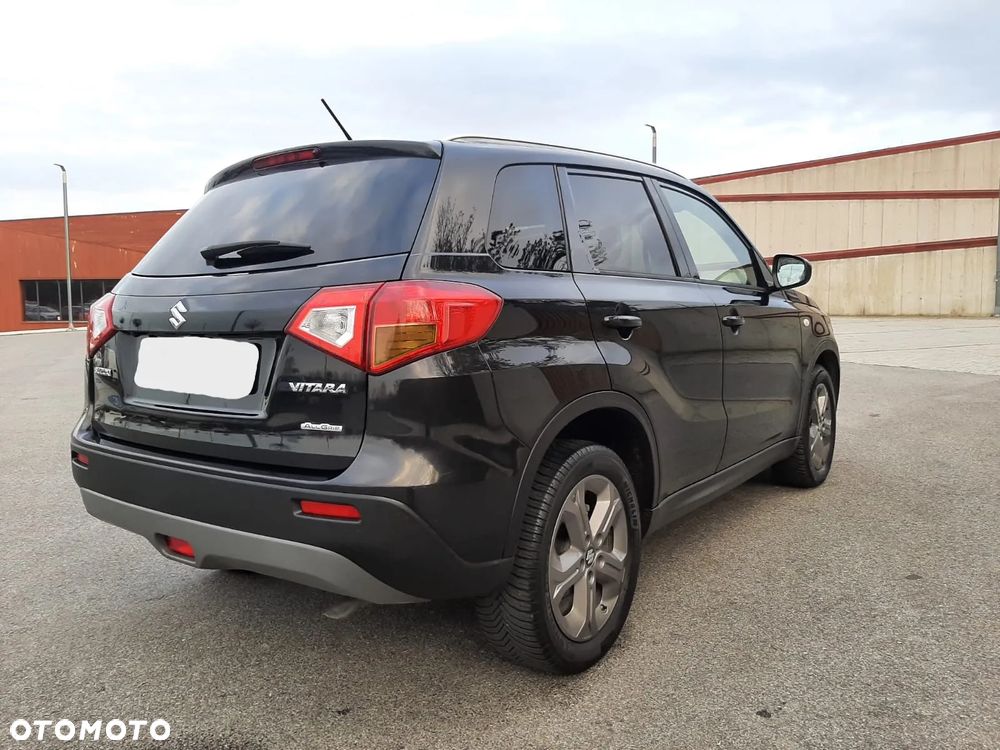 Suzuki Vitara 1.6 DDiS (4x4) Allgrip Comfort - 12