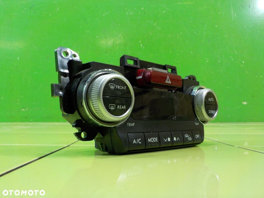 SUBARU FORESTER III AUT 2.0 B 11r 5D panel klimatyzacji 72311SC200 - 3