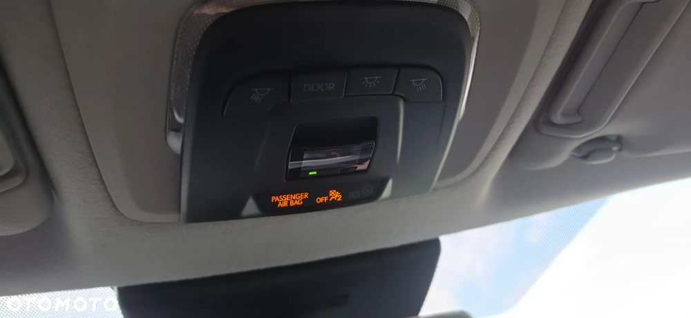 Toyota Corolla Cross - 25