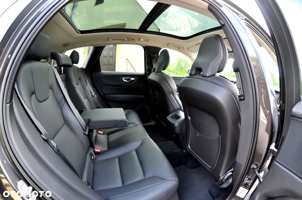 Volvo XC 60 - 19